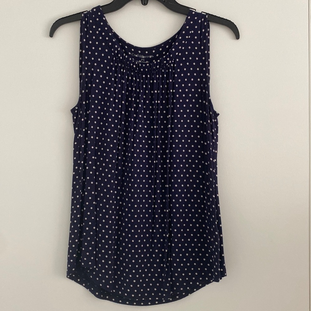 Sleeveless top